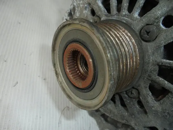 Vaihtovirtageneraattori Mercedes-Benz A0009064022 image 4