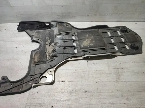 Lexus IS-F 2016 Getriebeabdeckung OEM 5144253050 image 4