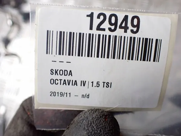 Regulador de Bomba de Combustível Skoda Octavia Mk4 05E127027J image 8