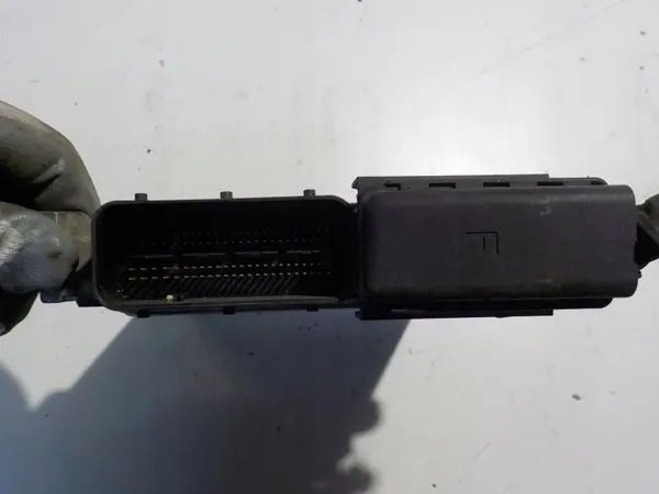 Computador Motor Mercedes Sprinter 906 2.2 CDI A6519000700 image 4
