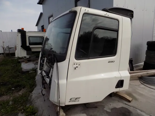 Hyt DAF CF Euro 6 6.7 290hk 2016 OEM KABINA image 3