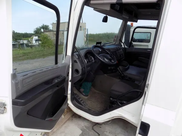 Hyt DAF CF Euro 6 6.7 290hk 2016 OEM KABINA image 5