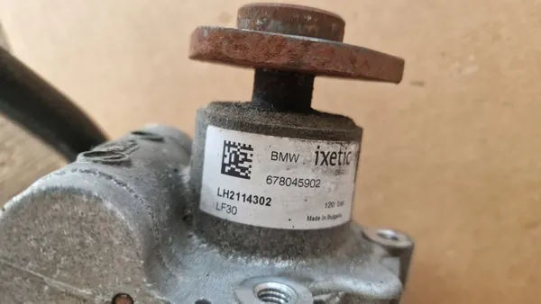 BMW 678045902 Power Steering Pump for N47 2.0D image 4