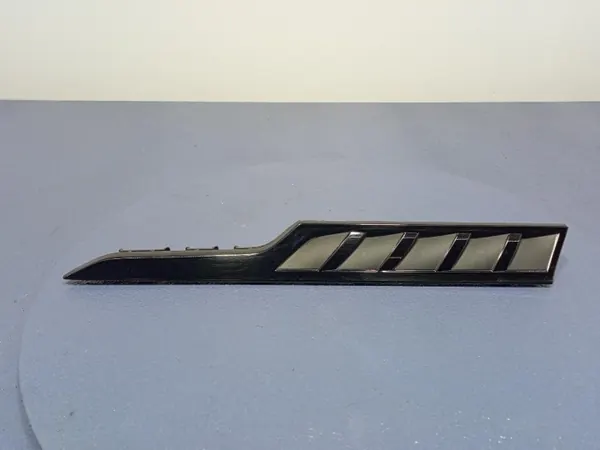 OEM 5LA821273 Vänster Framdekorlist Skoda Elroq 50 image 2