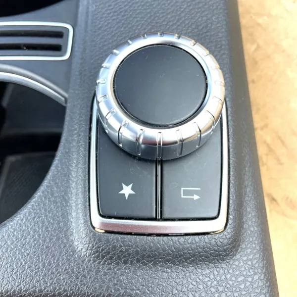 Juomapidin OEM A1766801610 Mercedes CLA W176:lle image 4