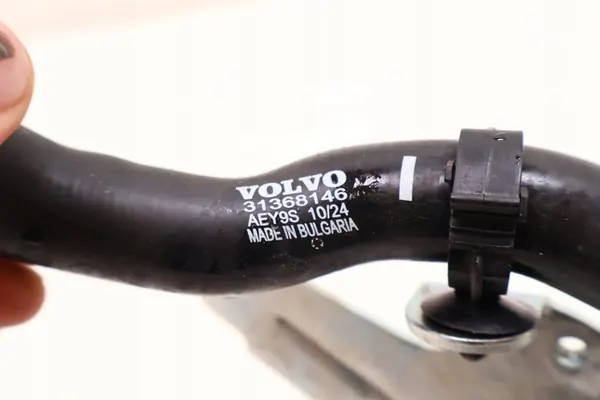 VOLVO XC60 II Vattenpump 31368146, 32324816 image 5
