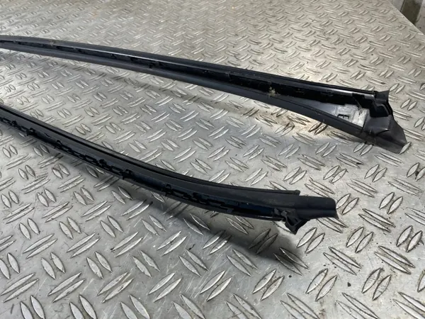 Mercedes-Benz OEM A2056900382 Takräcken Set W205 image 6
