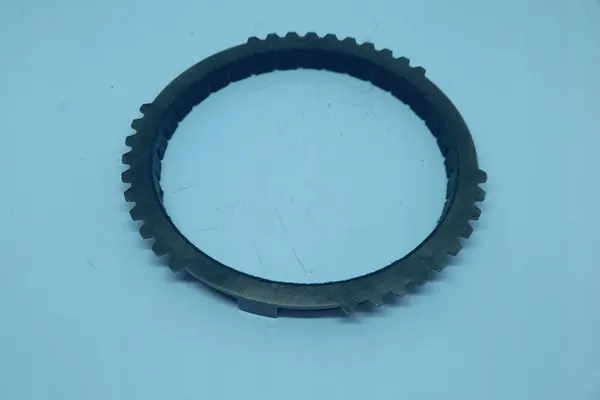 Synchroniseur de 5ème vitesse Iveco Daily OEM 8872662 image 2