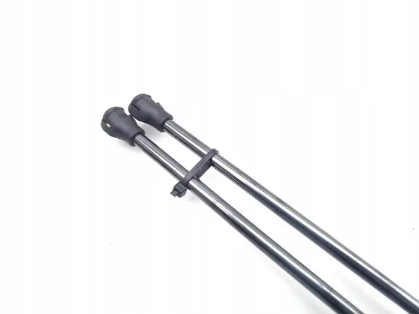 Renault Clio Takaluukun Iskunvaimennin 2024 Hatchback image 6