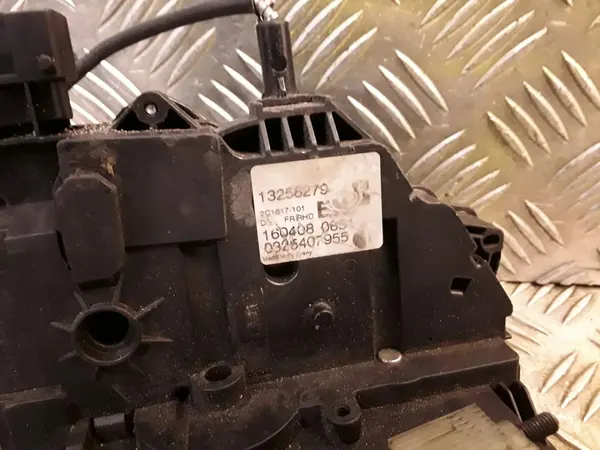 Dörrlås fram höger Opel Corsa D image 3