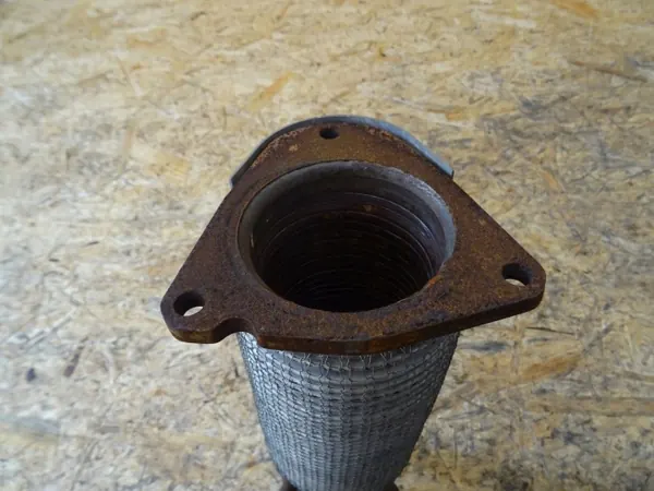Pakoputken vaimentin OEM 2.0 T6 Hybrid Volvo V60 II S60 III image 3