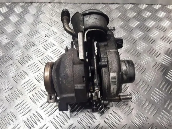 Turbo GT1746V para Renault Laguna II (2004) - Usado image 2