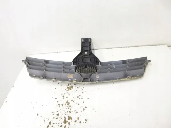 Grilli Mercedes C-luokka W203 2000-2007 A2038800383 image 7