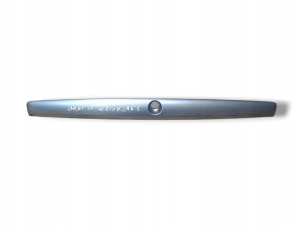 Garniture coffre Skoda Octavia OEM 1U6827577E Occasion image 2