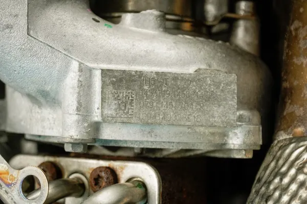 Kokonainen moottori Audi S8 Plus 4.0TFSI 605HV OEM 079100034A image 4