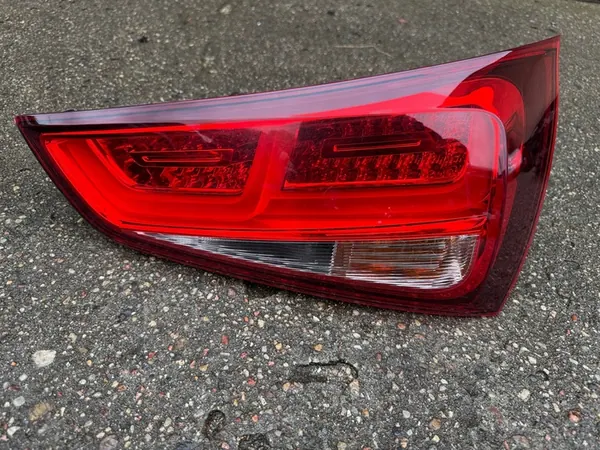 Audi A1 10- lámpara LED trasera derecha maletero 8X0 EU image 4