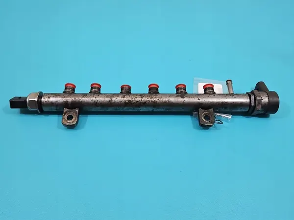 Rampe de carburant Capteur VW Crafter 06- 2.5 TDI image 3