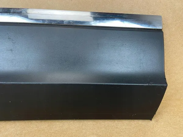 Right Rear Door Trim VW Tiguan II 2016-2020 5NA854950P image 3