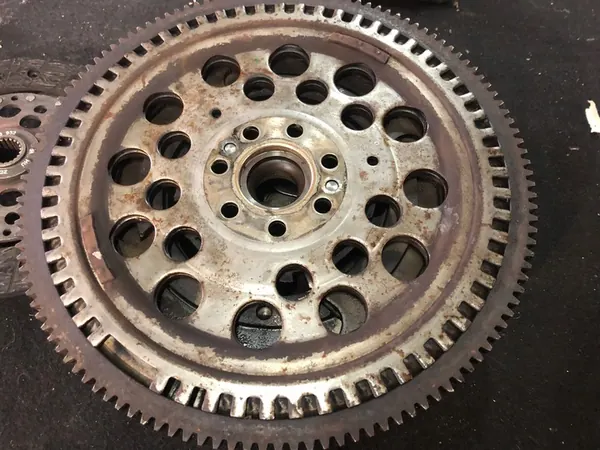 Renault Espace IV kaksoismassaväkä image 4