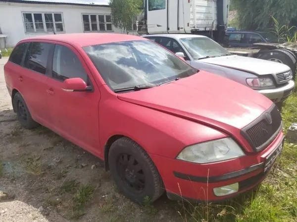 Öljypumppu OEM 038115121A Skoda Octavia 1.9L image 5