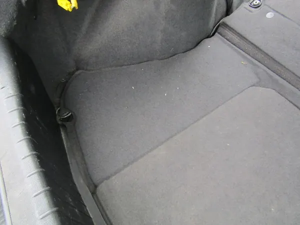 Plancher de coffre Alfa Romeo 147 - Pièce OEM d'occasion image 3