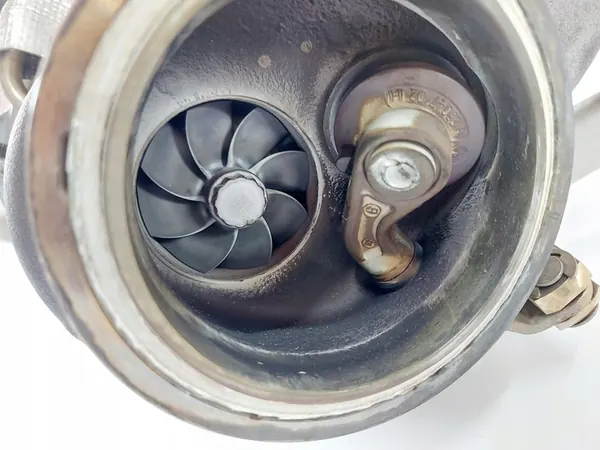 Turbocompresor AUDI A3 8V S3 2.0 TFSI 06K145722S image 6