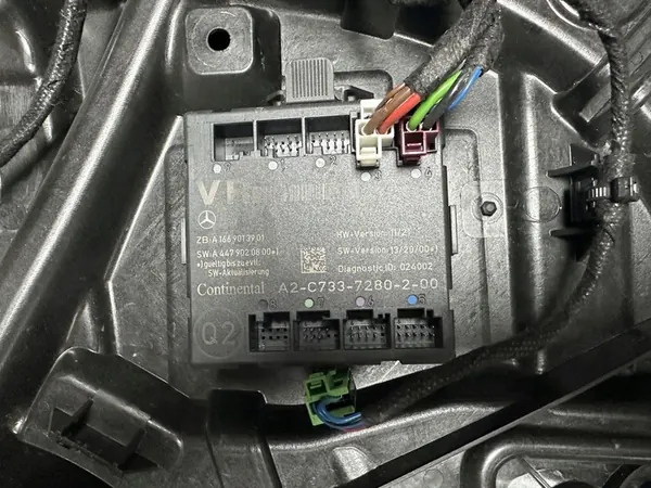 Regulador de janela da porta dianteira direita Vito W447 A4477204000 image 3