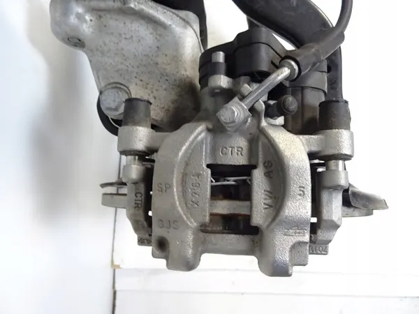 VW TIGUAN 5NA Trave di Sospensione Posteriore 5Q0511305BA 2016-2021 image 4