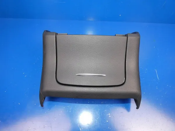 Mercedes S-Klasse W222 Heck 12V-Steckdose OEM MIJ37775 image 2