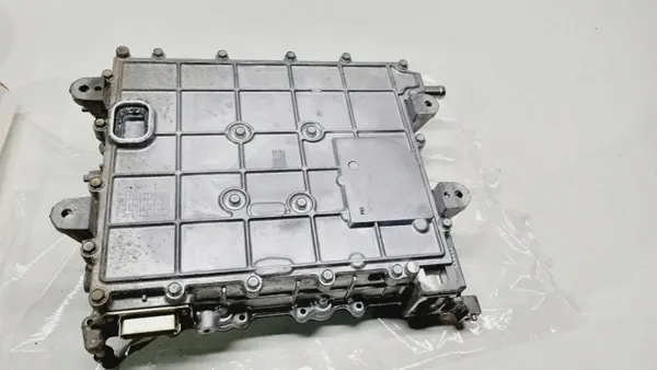 Kia Niro Inverter OEM 364000E190 - Begagnad image 6