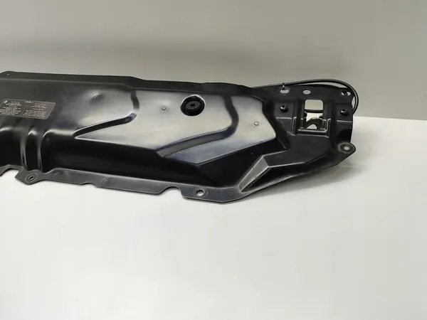 BMW 5 E60 E61 2004 Framskärmskydd image 3