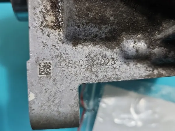 Kamaxeljusterare Toyota Corolla E16 E18 13-19 image 3