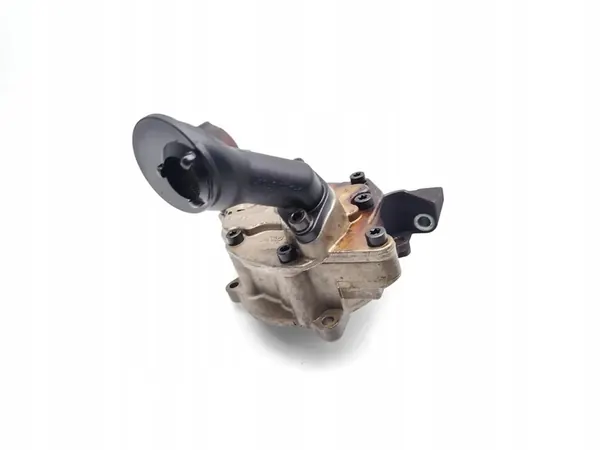 VW Golf Oljesump 1.4 TSI 90kW 2008 03C115121J image 4