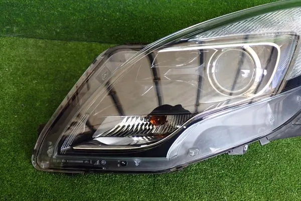 OPEL ZAFIRA C 13- Vasemman Puolen Ajovalo OEM 39009021 image 2