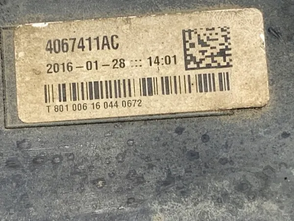 Réservoir SCR OEM 8W0131878AC pour Audi A4 B9 2.0 image 7