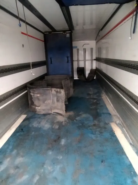ZABUDOWA container kaross 8.70m - OEM Mercedes image 6