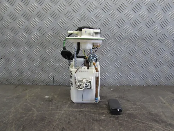 Bomba de combustível Kia 31110-1P000 image 9