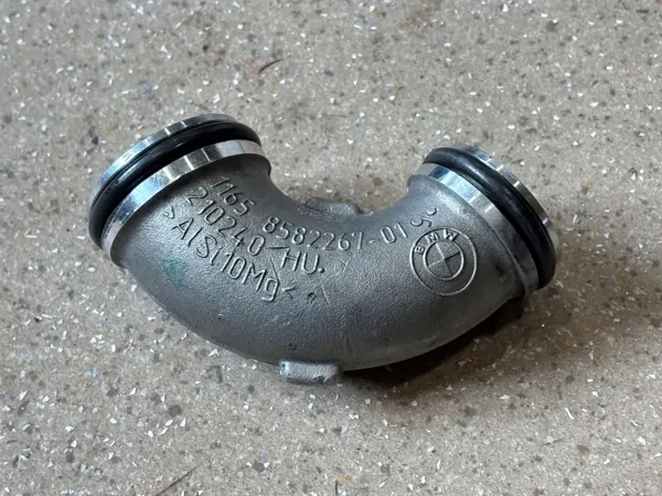 Vacuum servoslang OEM 8582267 voor BMW 5 Serie image 2