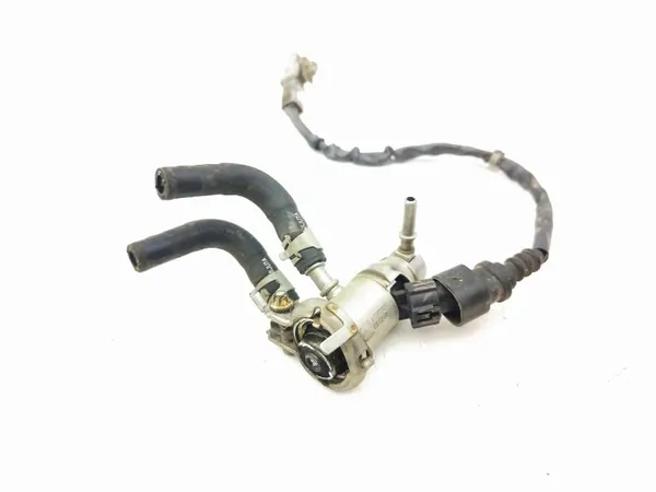 Inyector AdBlue Nissan OEM 160725JU0A - Usado image 2