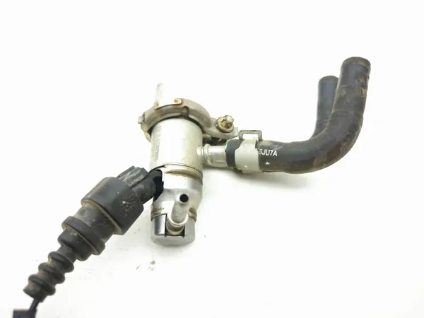 Inyector AdBlue Nissan OEM 160725JU0A - Usado image 7
