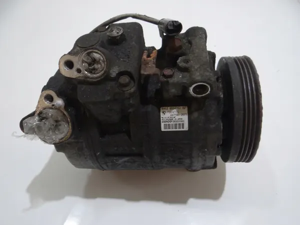 Compresor AC BMW 6950152 E60 E61 Usado image 2