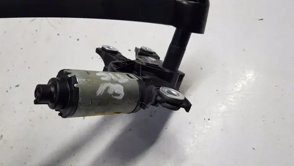 Klepmotorkap ruitenwissermotor OEM 5N0955711A VW Tiguan image 4