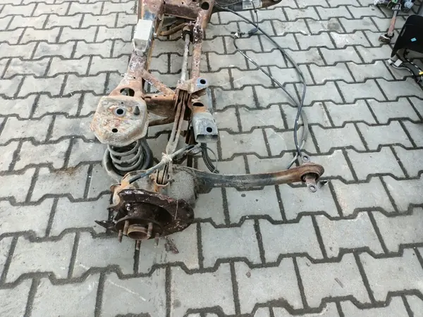 Achterasbalk OEM BELKA TYŁ OŚ ZAWIESZENIA VOLVO V50 image 5