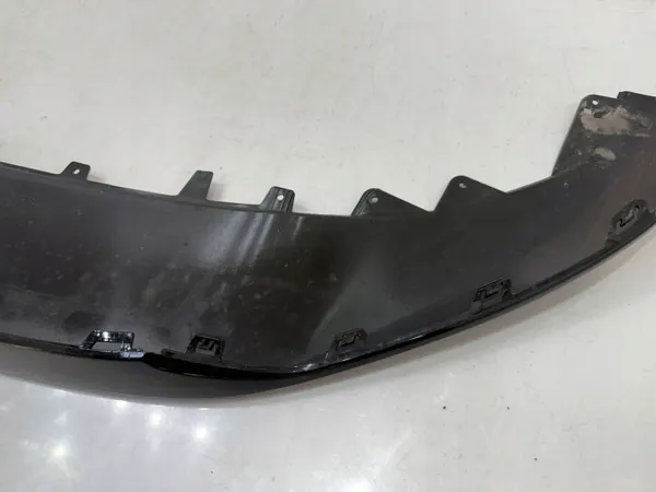 Audi Q8 Voorbumper Spoiler OEM 4M8807733D image 9
