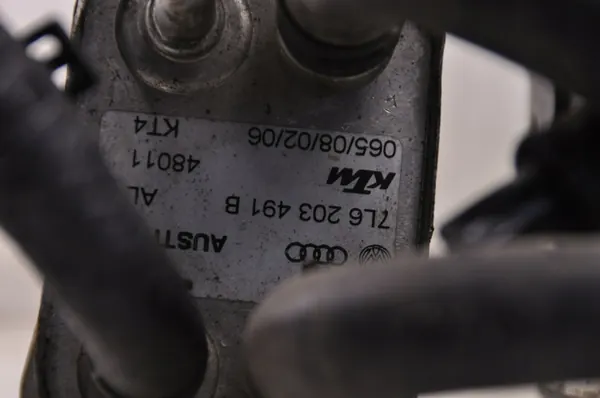 AUDI Q7 4L 3.0 TDI Carcaça do Filtro de Combustível OEM 7L6127401F image 6