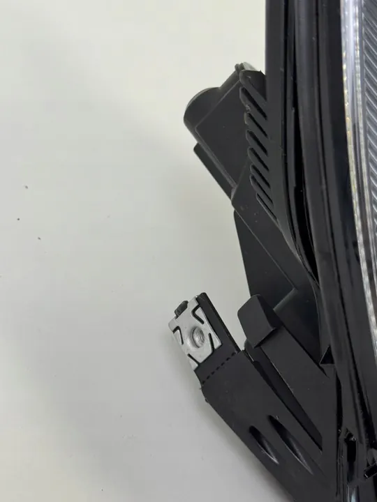 Farol dianteiro direito VW Touran II 5TB941006A image 9