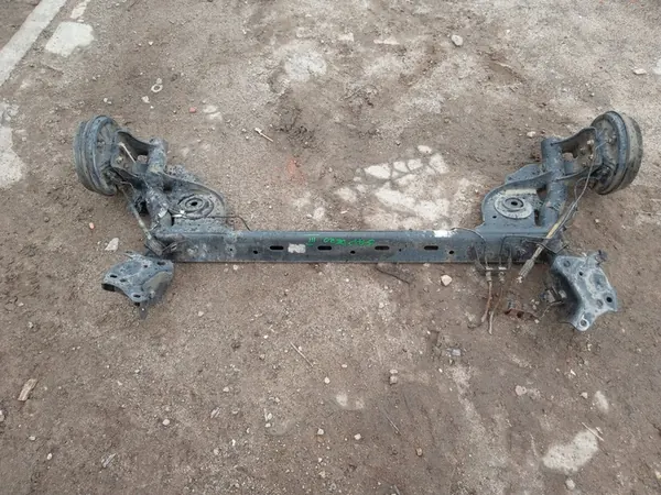 DACIA SANDERO III Trave assale posteriore image 3