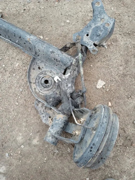 DACIA SANDERO III Trave assale posteriore image 7