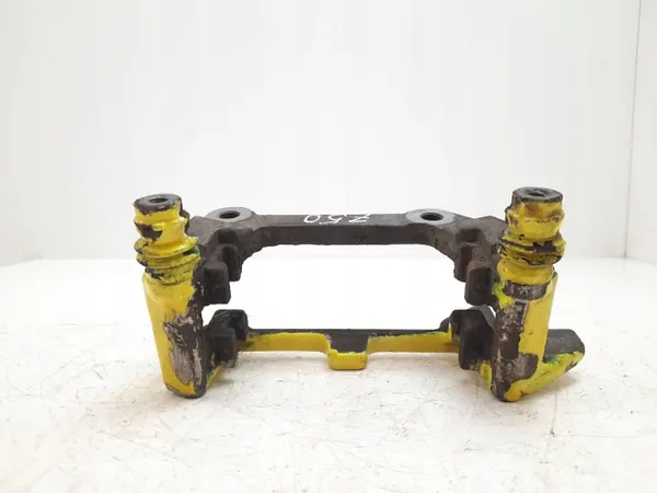 OEM MAM29778 Taka Puristuskiinnike Audi A5:lle image 5