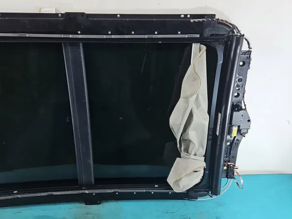 Techo Panorámico Audi Q5 OEM 8R0877041A Usado image 10
